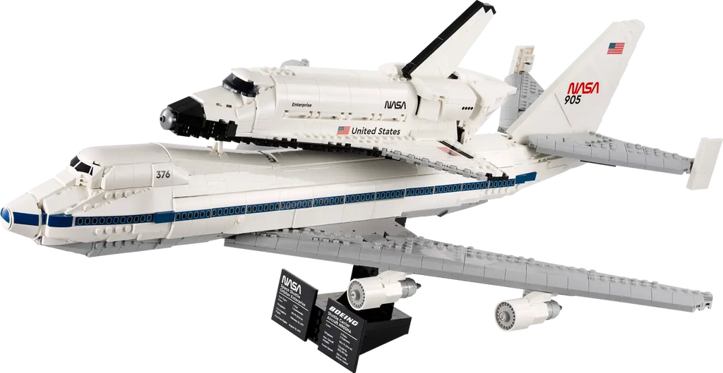 LEGO - ICONS Shuttle Carrier Aircraft 10360