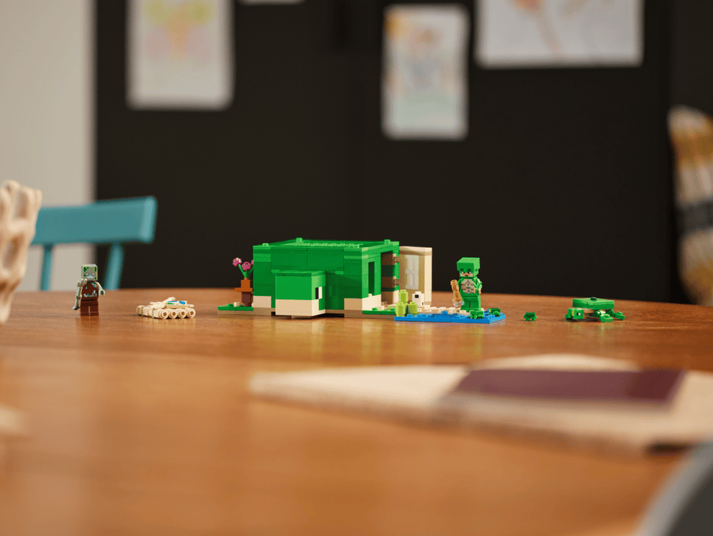 LEGO - Minecraft The Turtle Beach House 21254