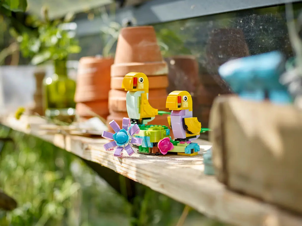LEGO - Creator Flowers in Watering Can 31149