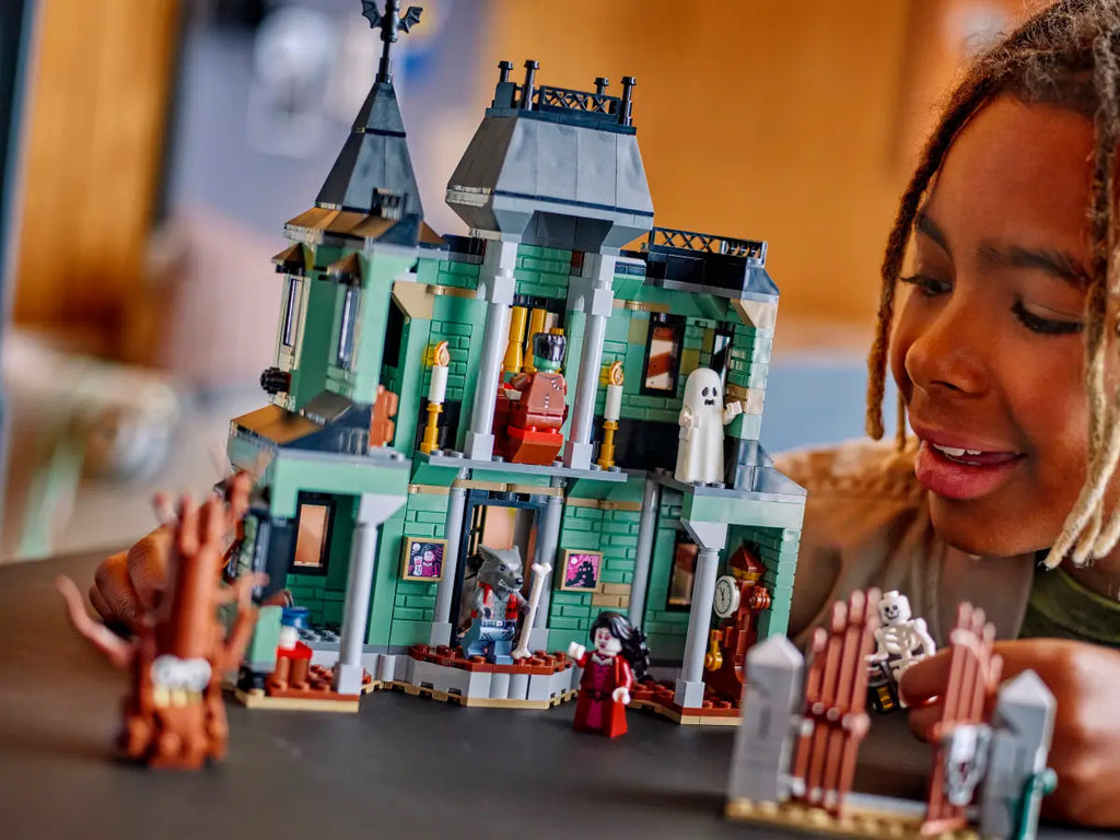 LEGO - Creator Haunted Mansion 31167