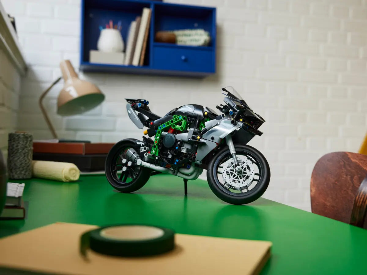 LEGO - Technic Kawasaki Ninja H2R Motorcycle 42170