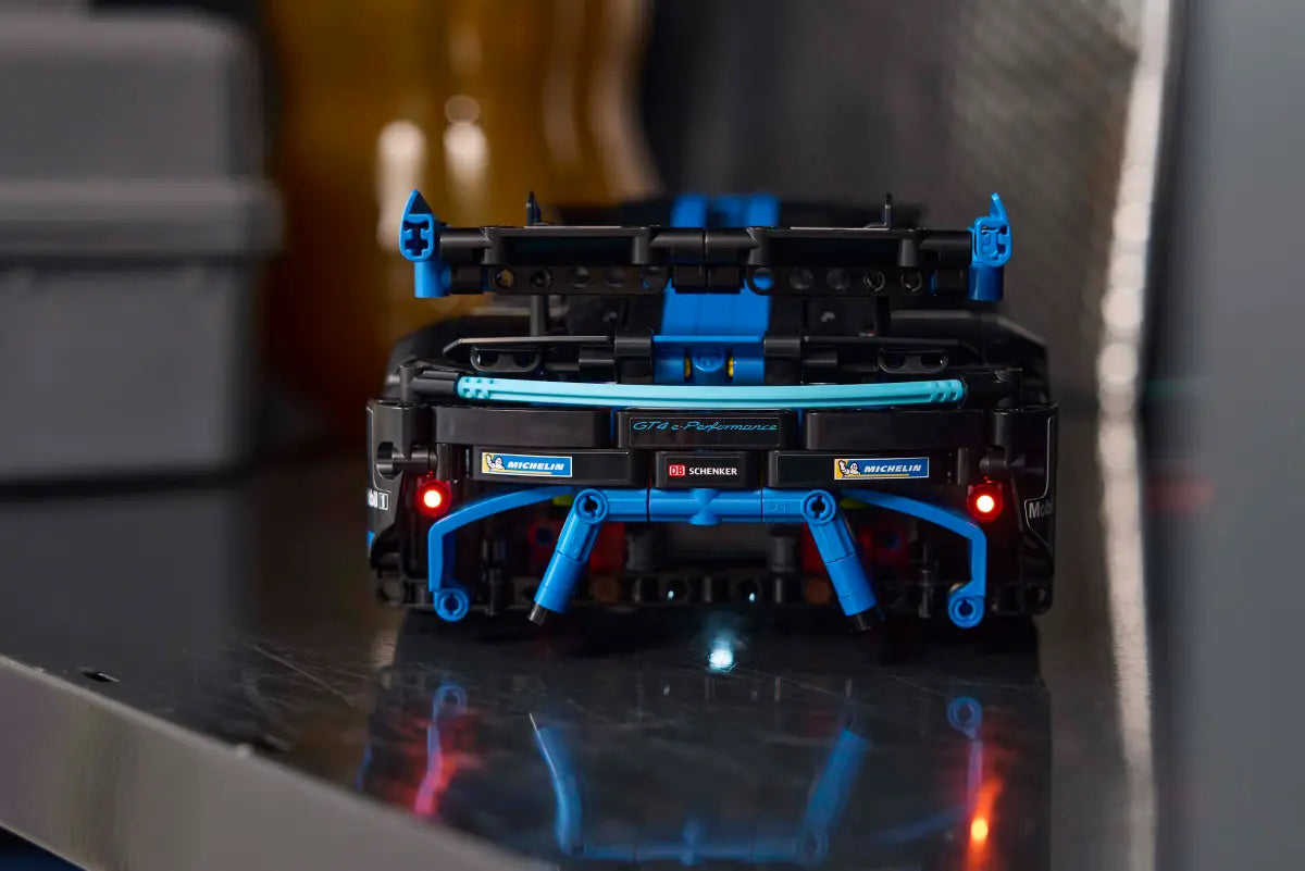 LEGO - Technic Porsche GT4 e-Performance 42176