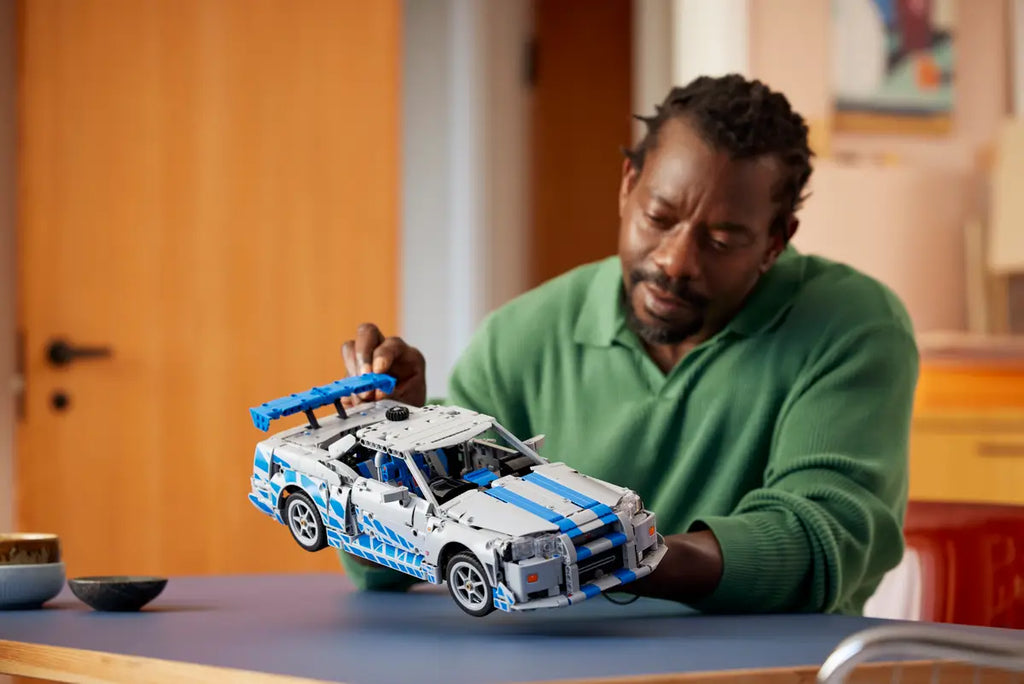 LEGO - Technic 2 Fast 2 Furious Nissan Skyline GT-R (R34) Car 42210