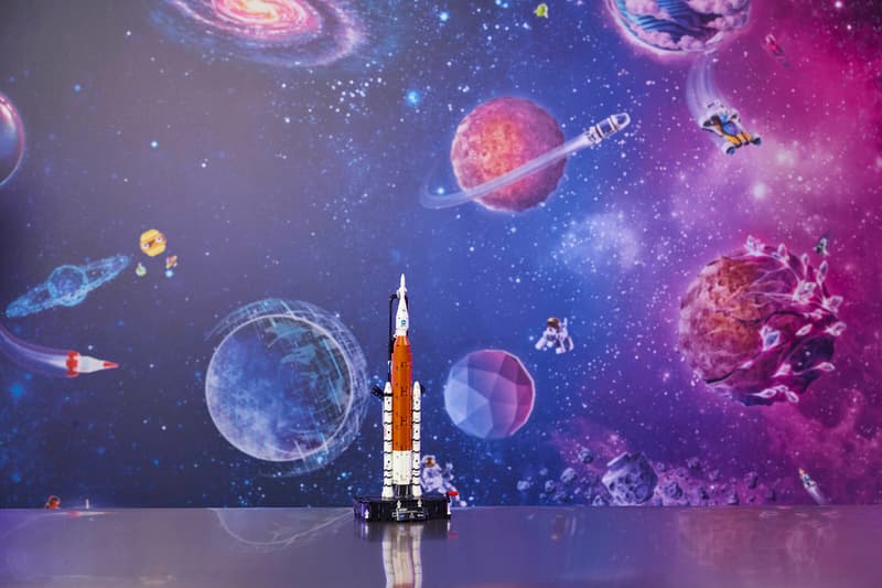 LEGO - Technic NASA Artemis Space Launch System Rocket 42221