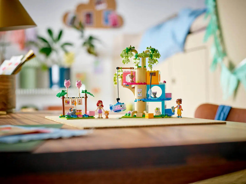 LEGO - Friends Cat Birthday Party & Tree House 42666
