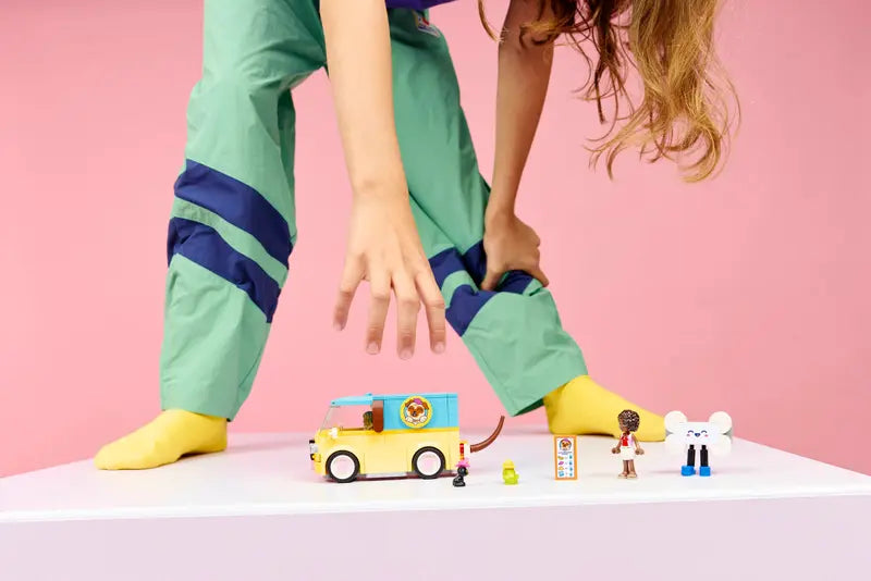 LEGO - Friends Pet Accessories Van 42678