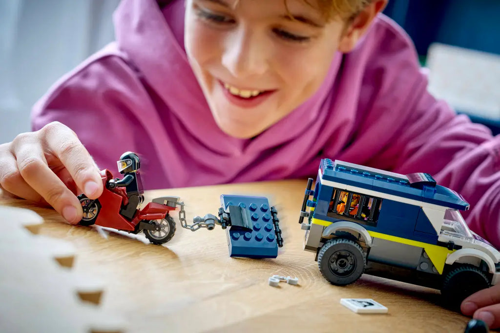 LEGO - City Police Prisoner Transport Van 60479