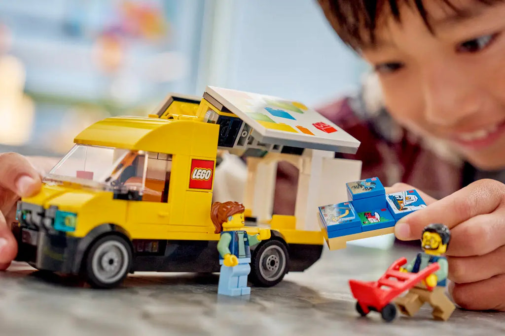 LEGO - City The LEGO Van 60500