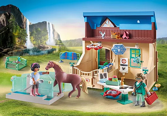 Playmobil - Horses of Waterfall Vet & Therapy Centre 71352