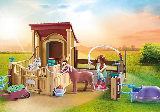 Playmobil - Riding Stable 71494