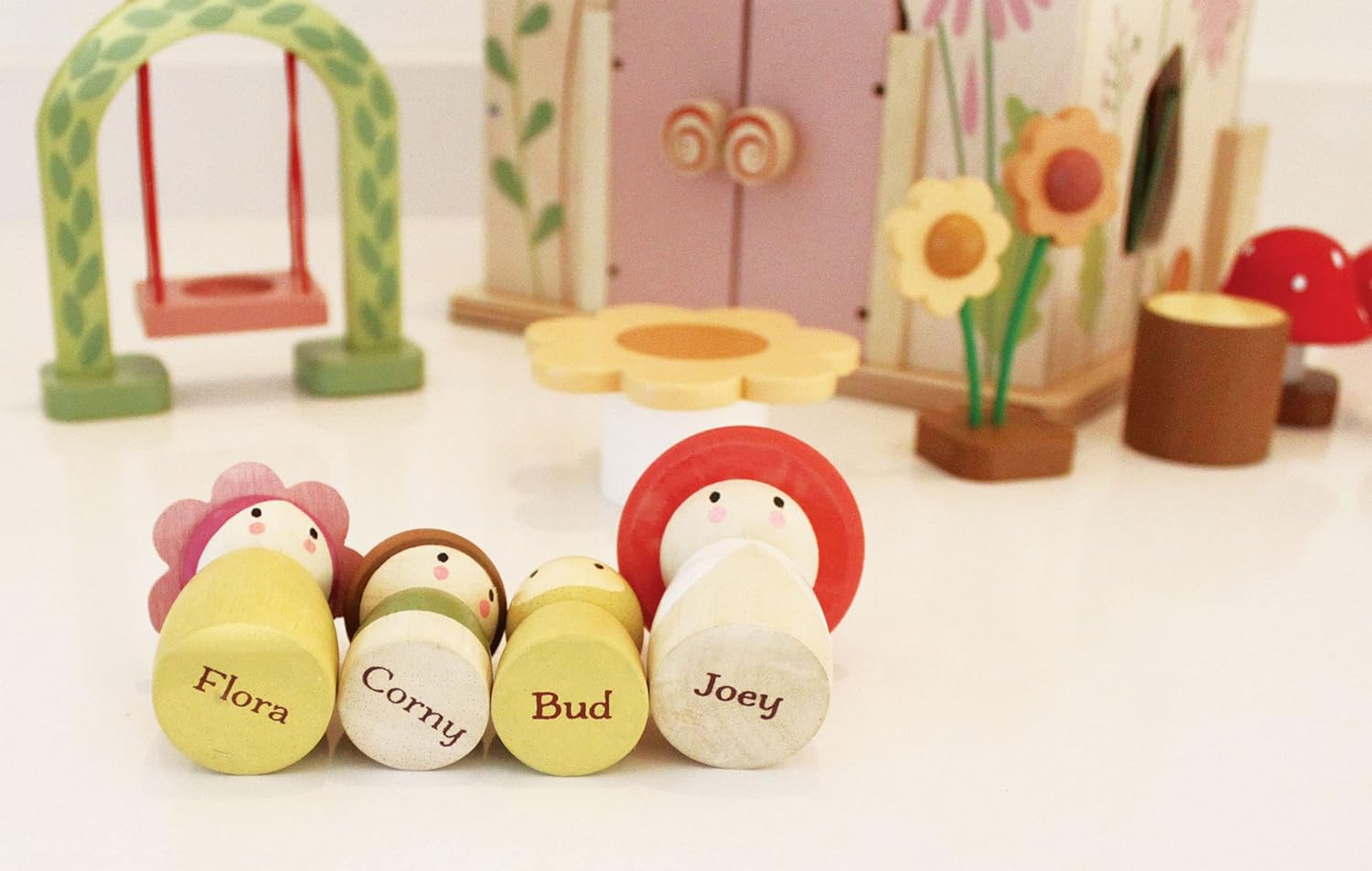Tender Leaf Toys - Merrywood Rosewood Cottage