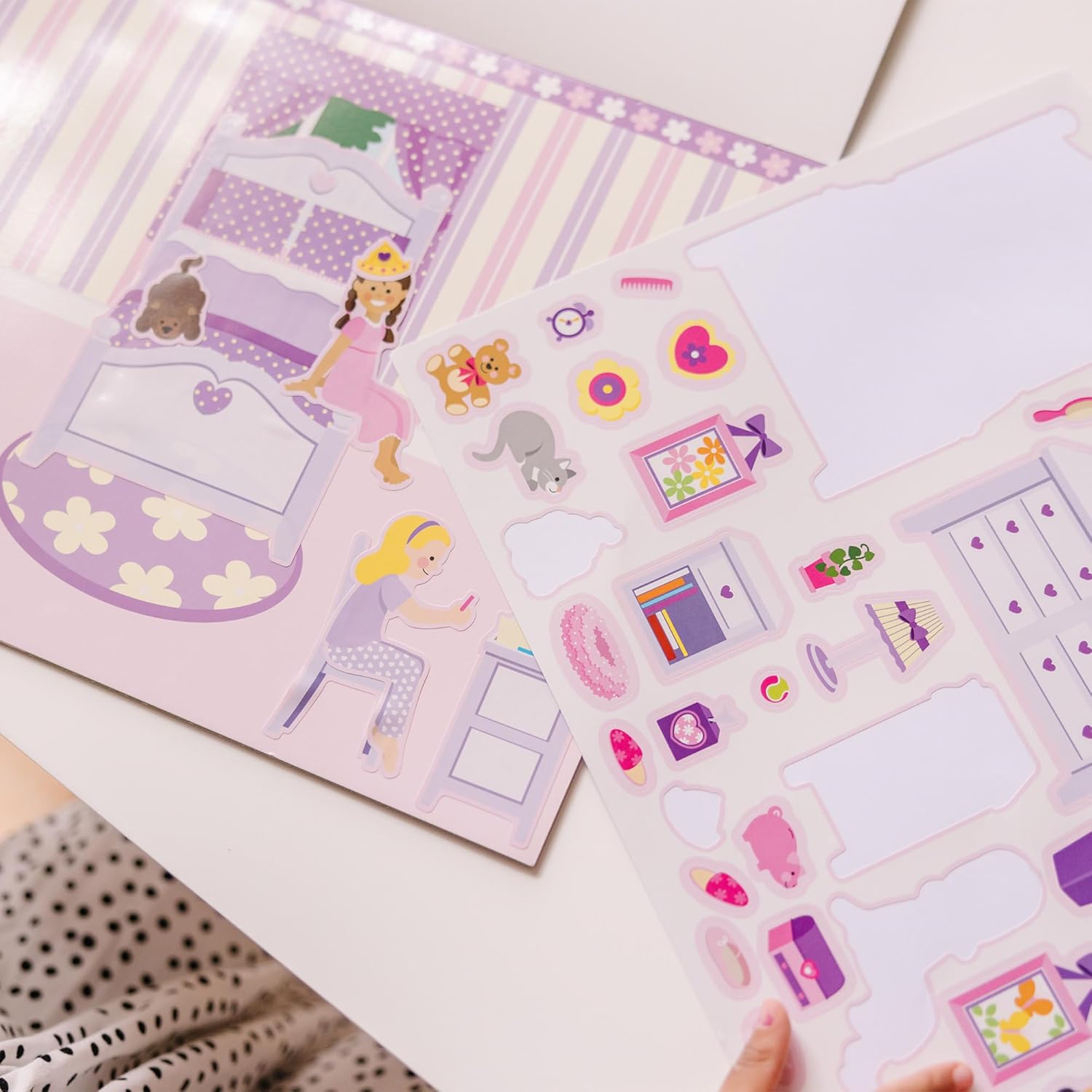 Melissa & Doug - Reusable Sticker Pad - Play House