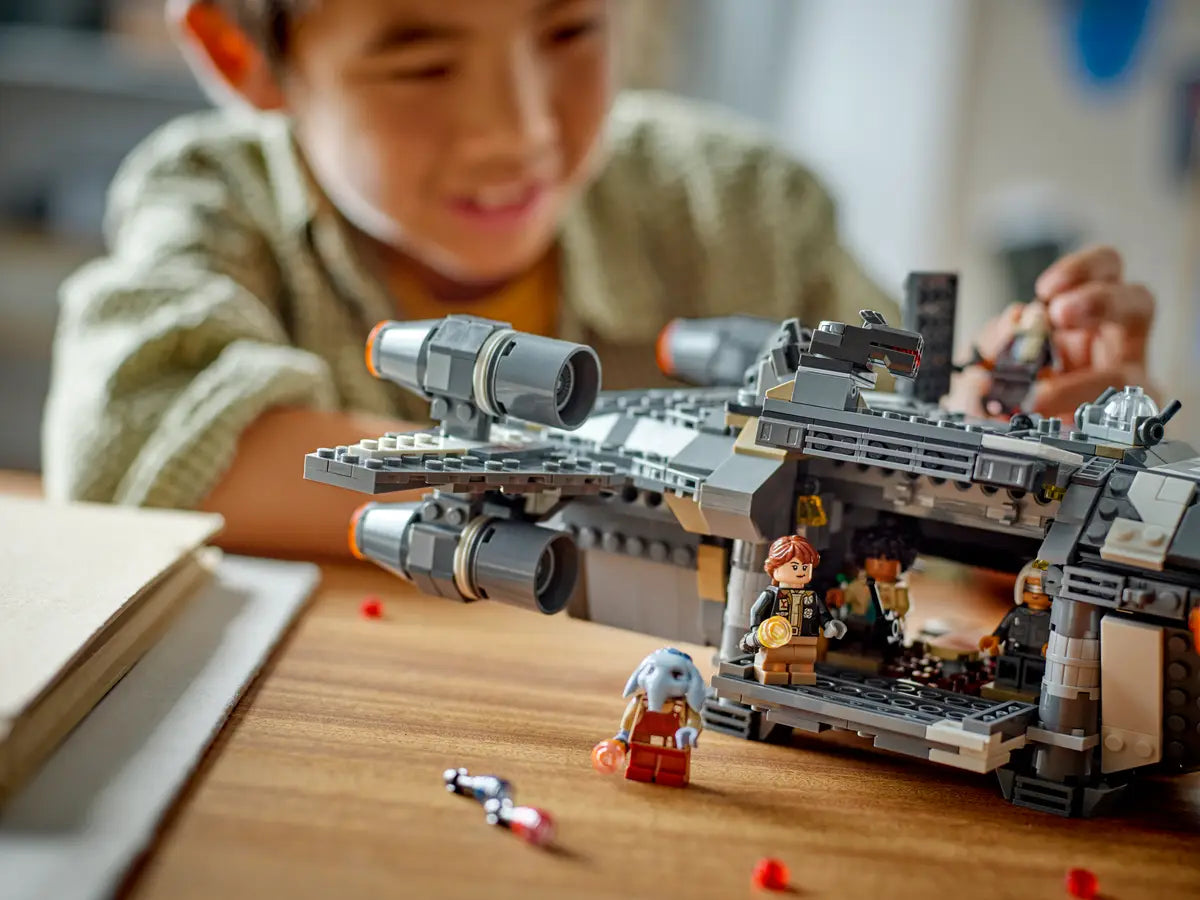 LEGO - Star Wars The Onyx Cinder 75374