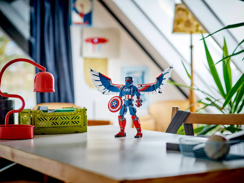 LEGO - New Captain America Construction Figure 76296