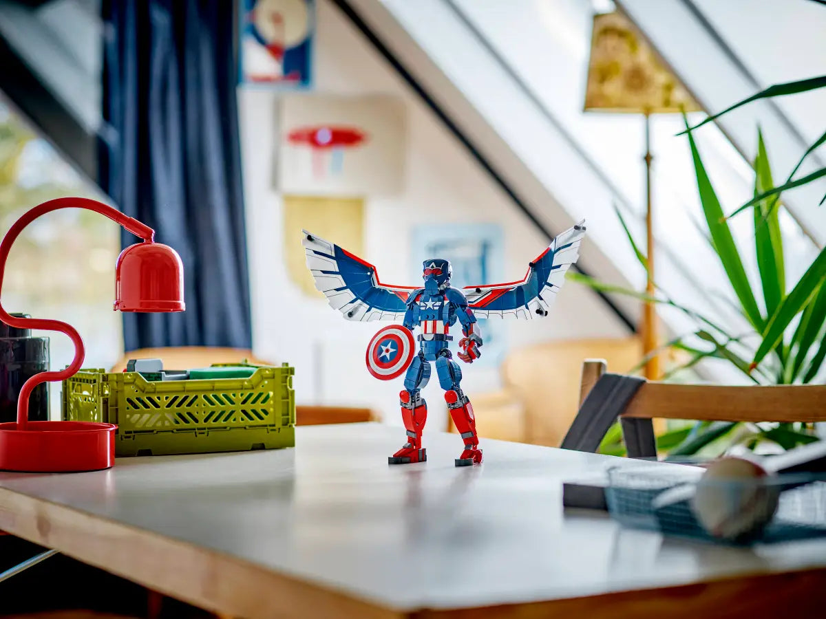 LEGO - New Captain America Construction Figure 76296