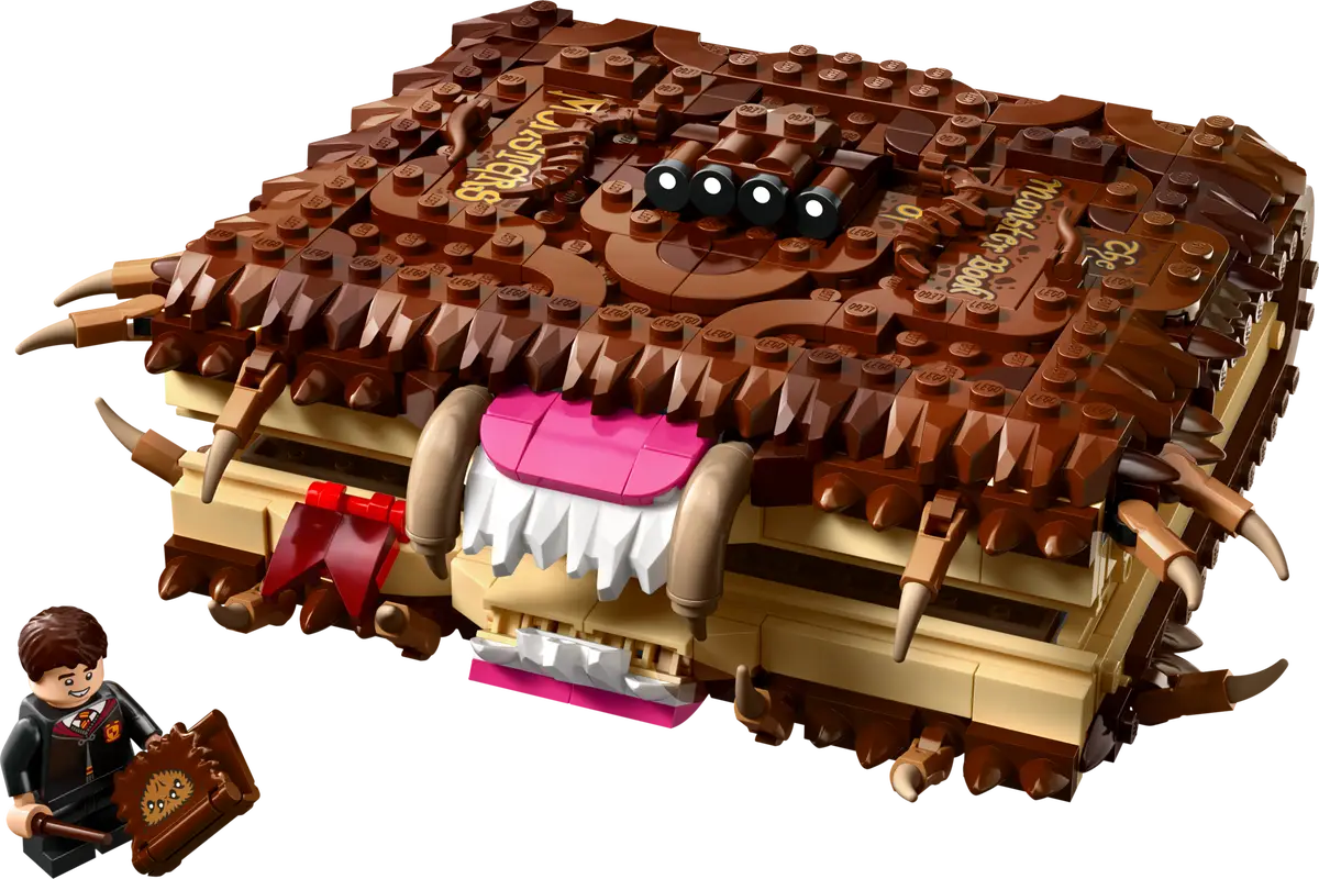 LEGO - Harry Potter Chomping Monster Book of Monsters 76449