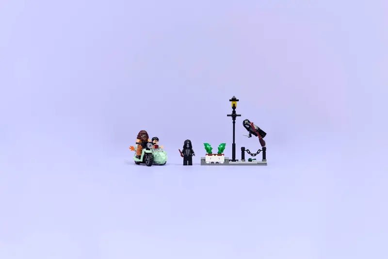 LEGO - Harry Potter Hagrid & Harry's Privet Drive Escape 76459
