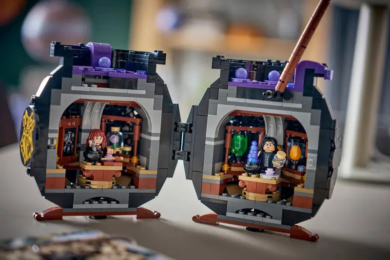 LEGO - Harry Potter Cauldron: Secret Potions Classroom 76464