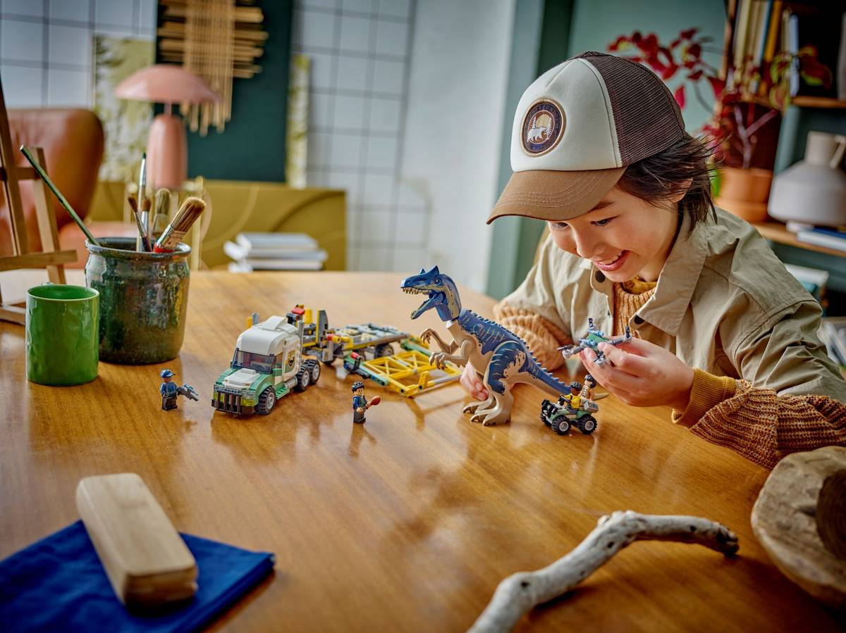 LEGO - Jurassic Dino Mission Transport Truck 76966
