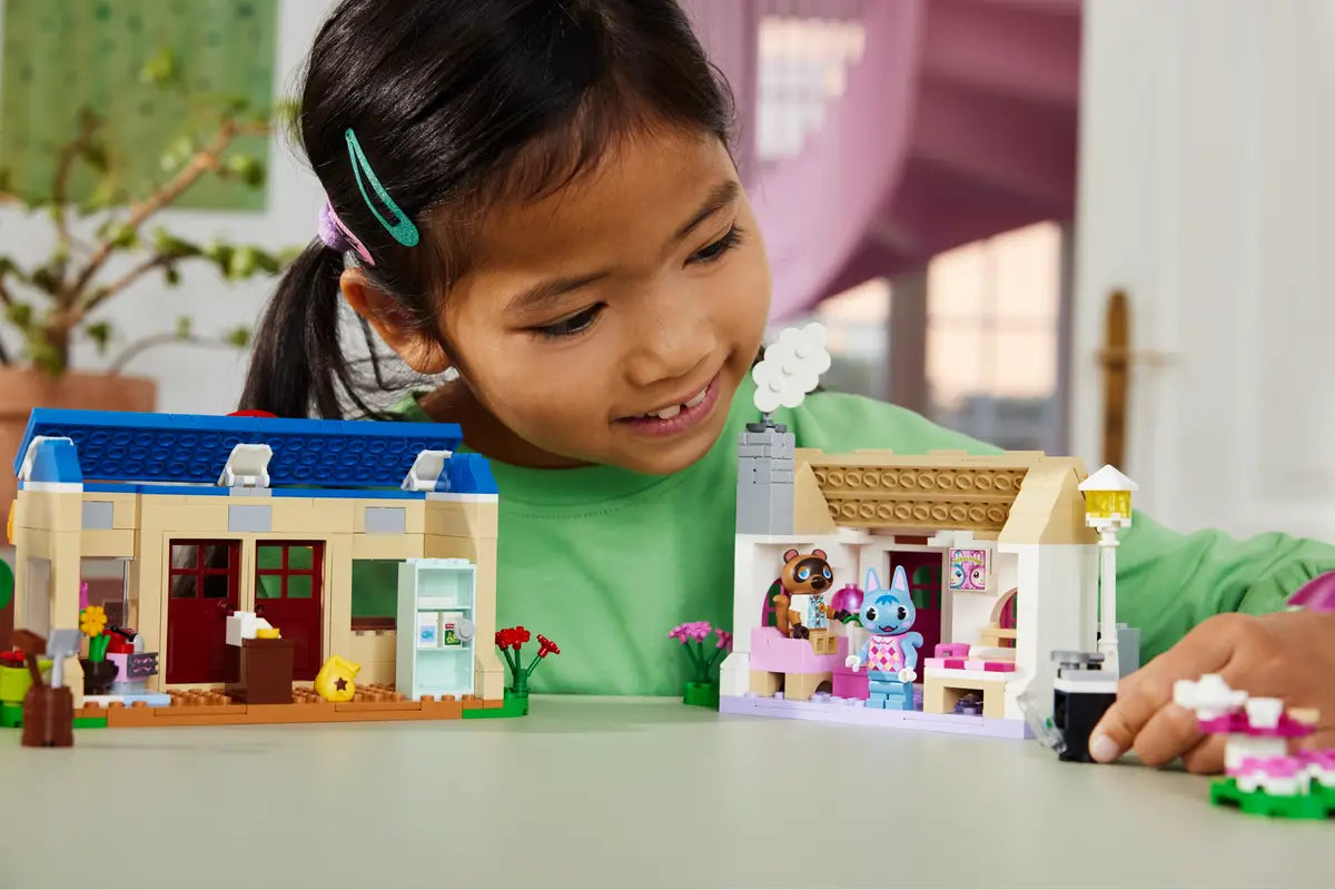 LEGO - Animal Crossing Nooks Cranny & Rosies House 77050