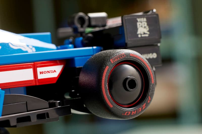 LEGO - Visa Cash App RB VCARB 01 F1 Race Car 77246