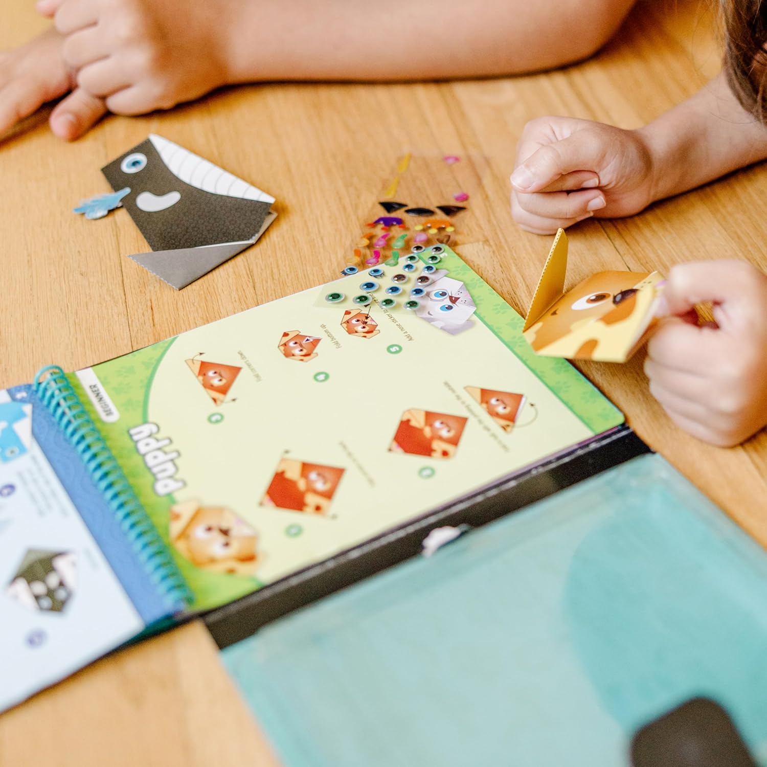 Melissa & Doug - Craft Activity - Origami Animals - On the Go Travel Activity