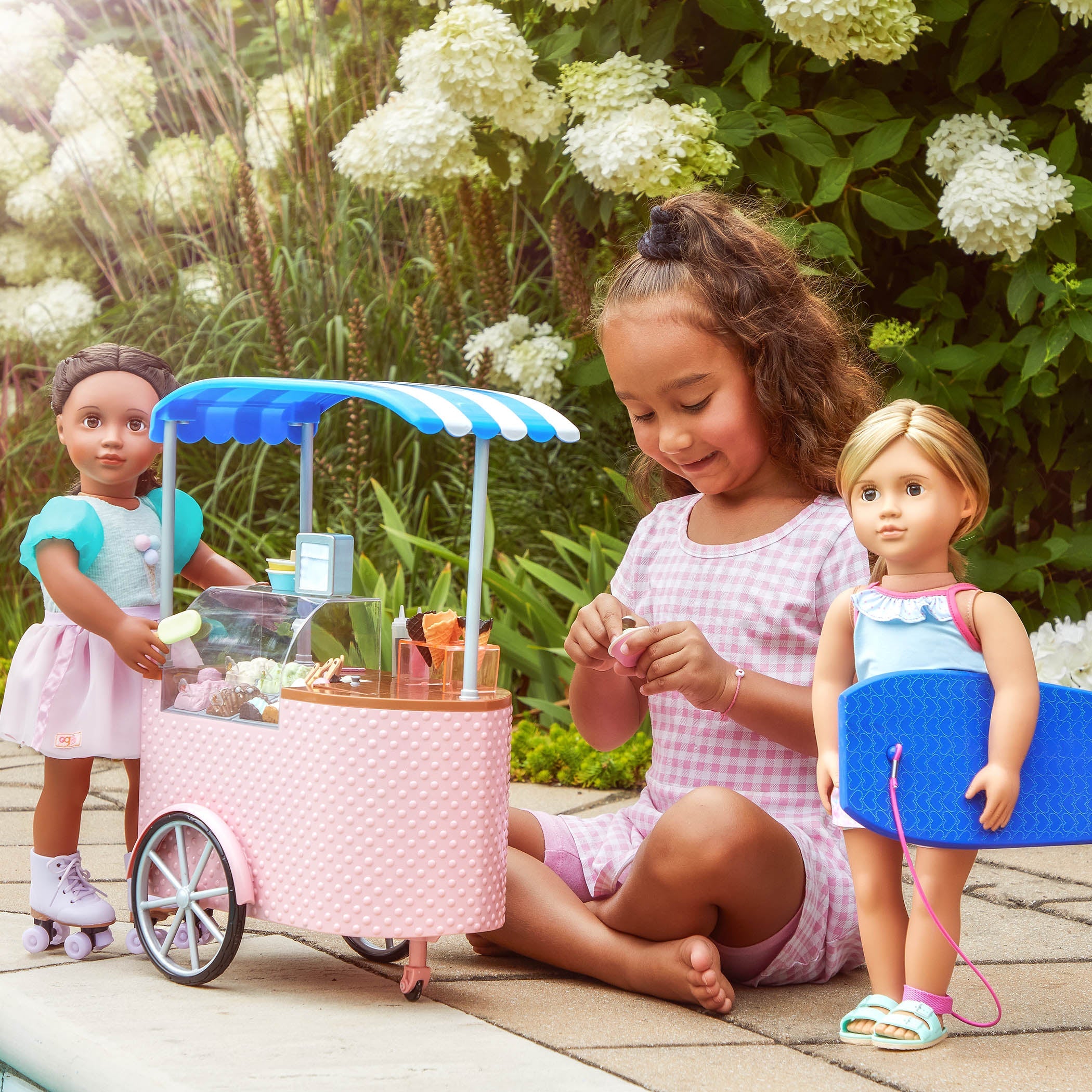 18-inch dolls with ice cream cart playset