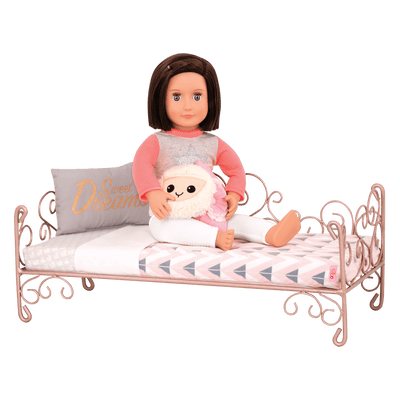 Sweet Dreams Scrollwork Bed with Everly