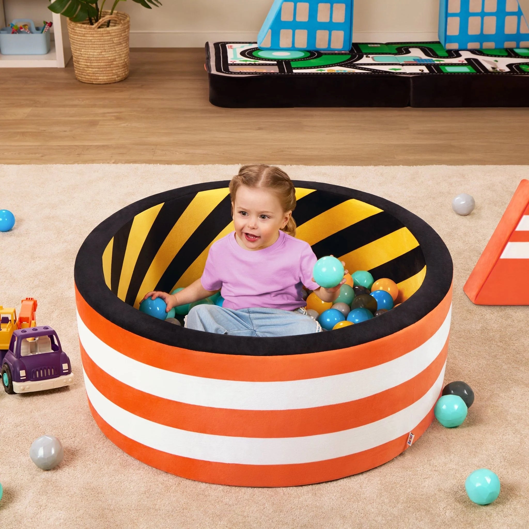 Battat - Hop In Ball Pit™ | Build City™