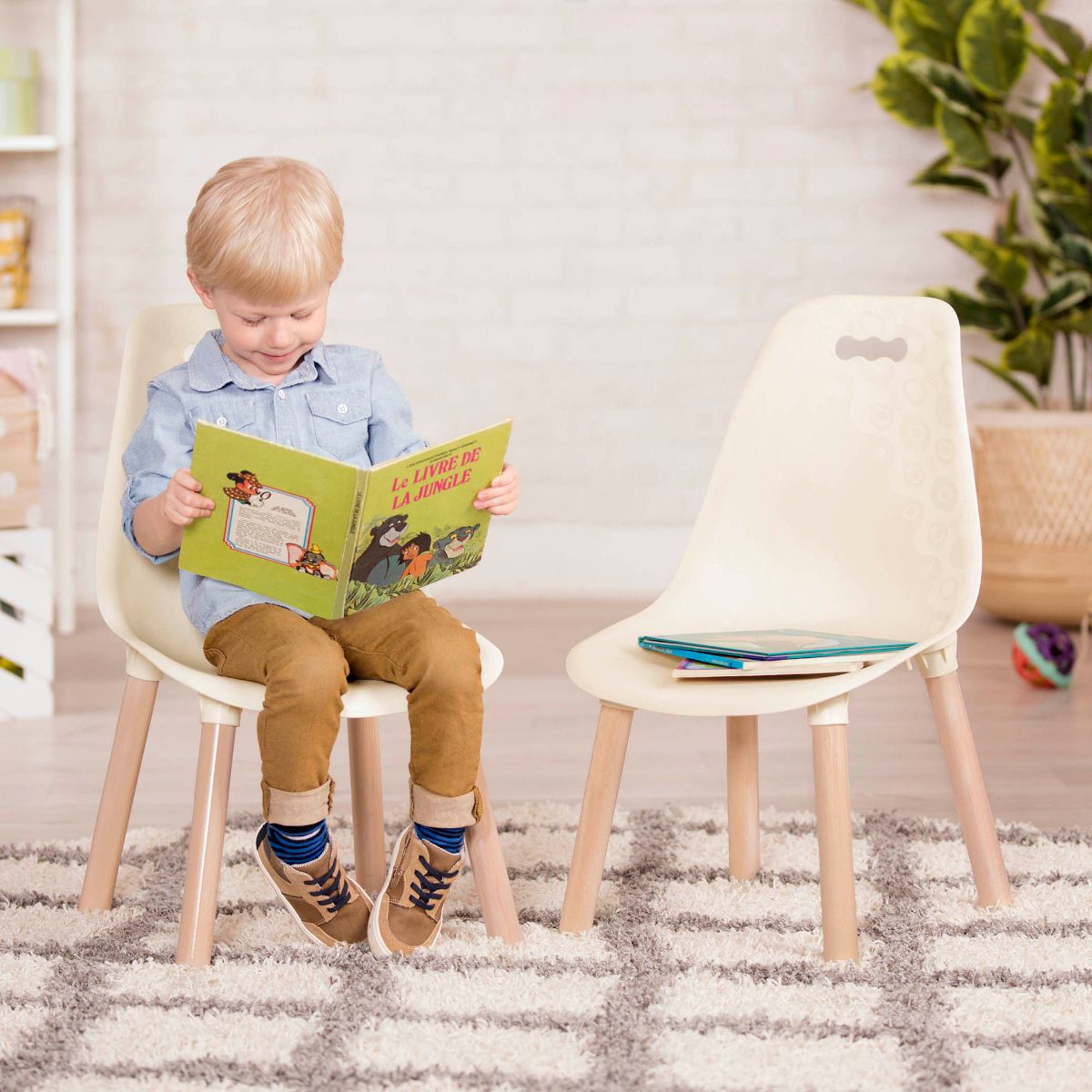 Ivory toy chairs