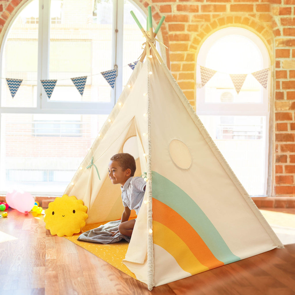 Happy Hideaway tent