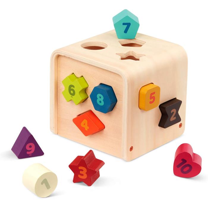 Battat - Wooden Shape Sorting Cube