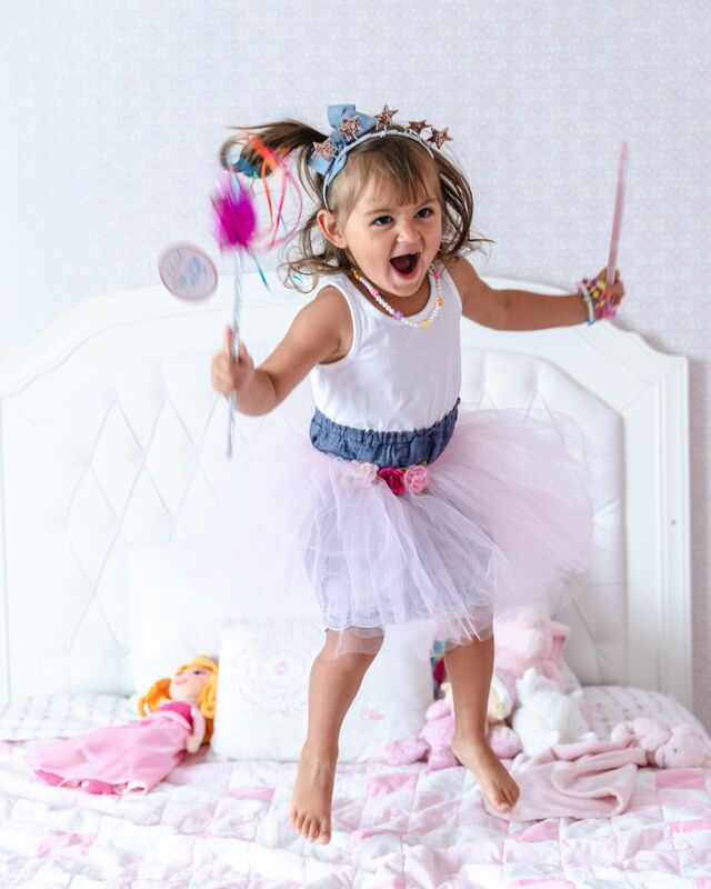 Great Pretenders - Multi Pastel and Hot Pink Glitter Rainbow Wand