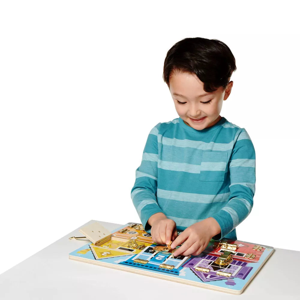 Melissa & Doug - Latches Board