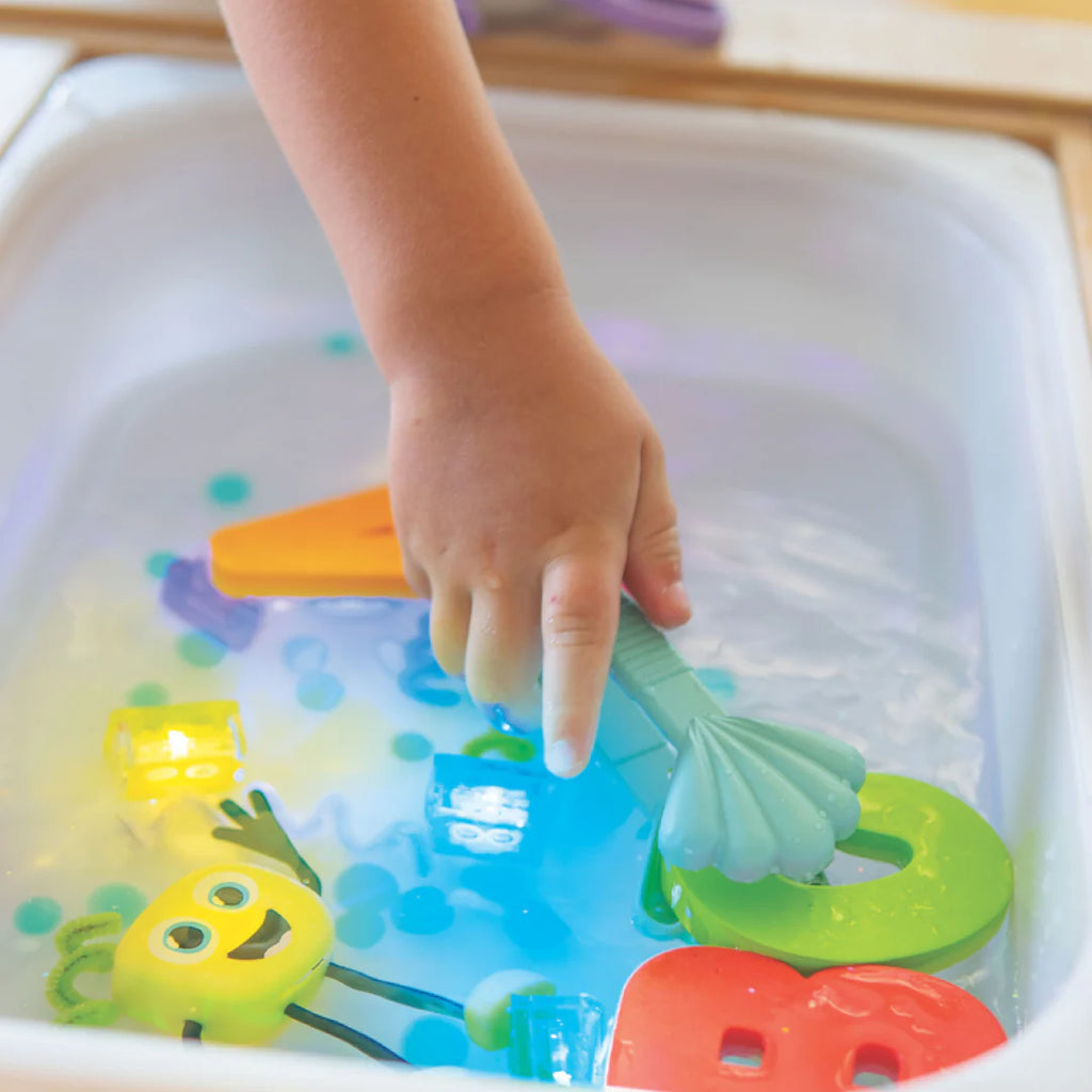 Jellystone - Glo Pals Pick-up Pals Sensory Tools