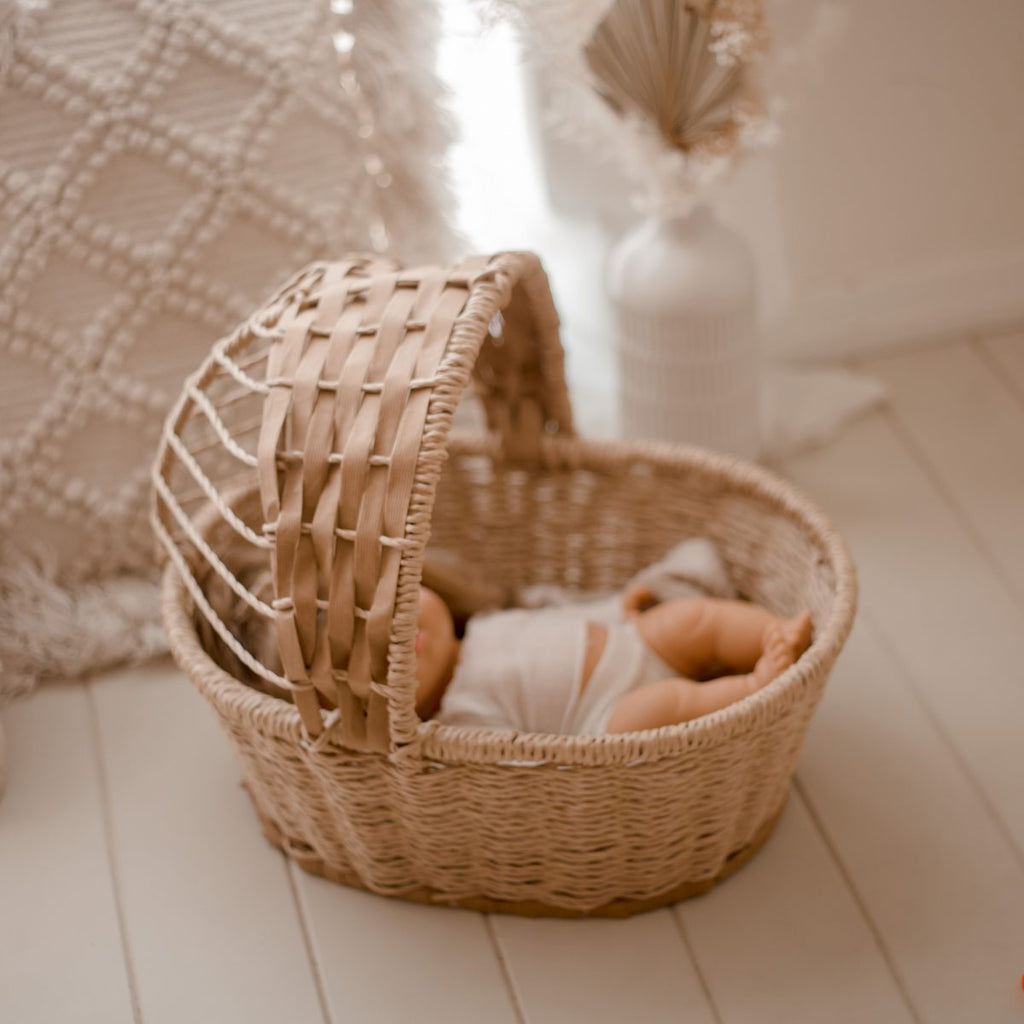 Q Toys - Jute Doll Basket