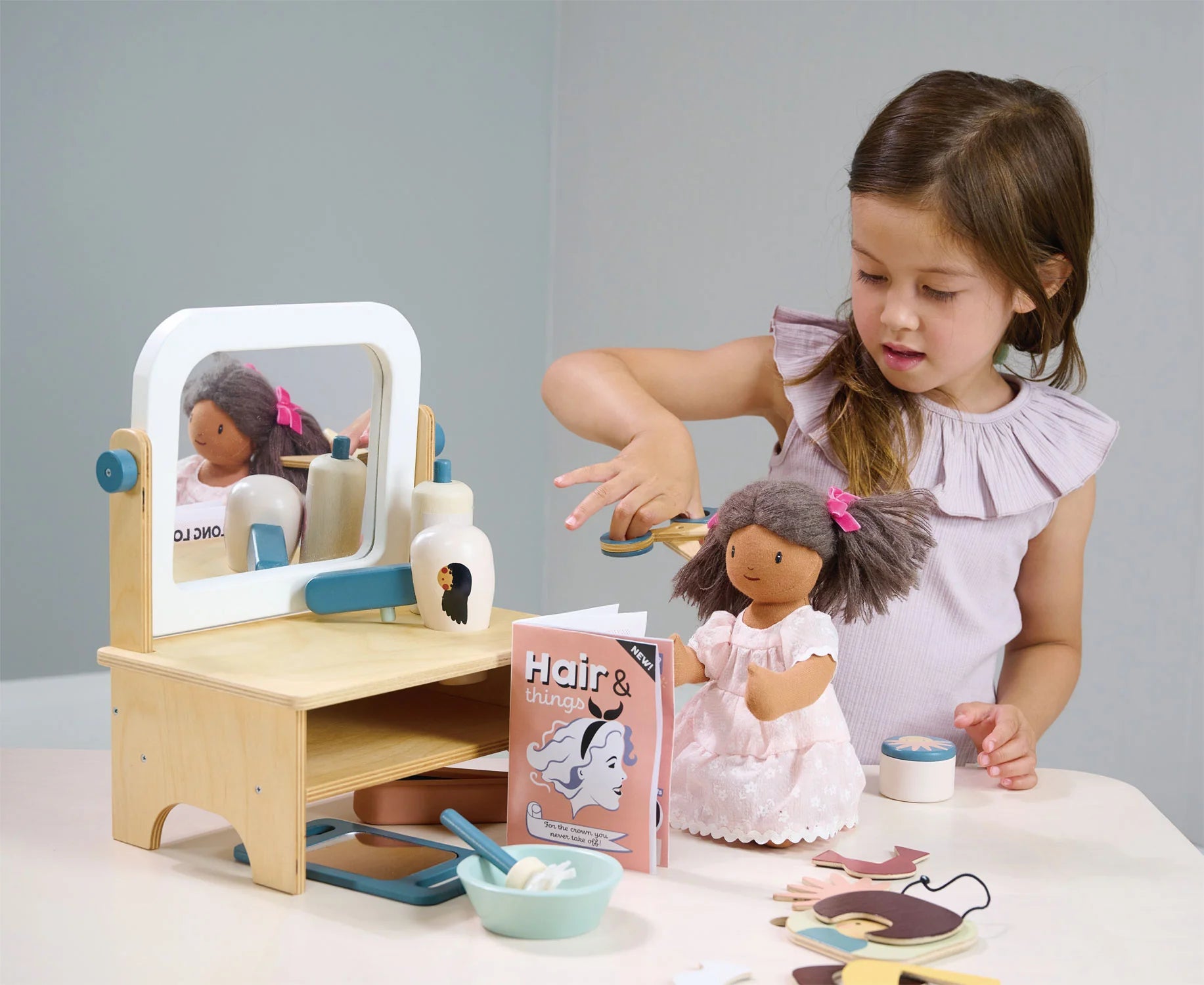 Tender Leaf Toys - Hair Salon Set