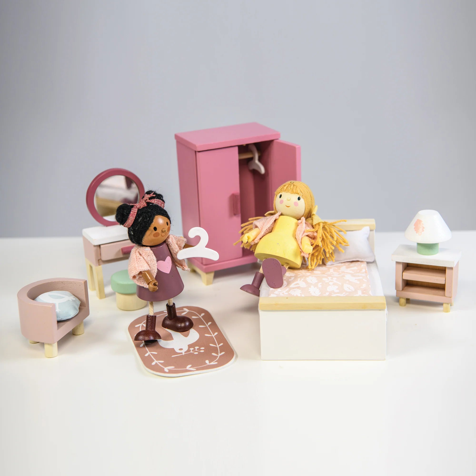 Tender Leaf Toys - Dovetail Bedroom Set