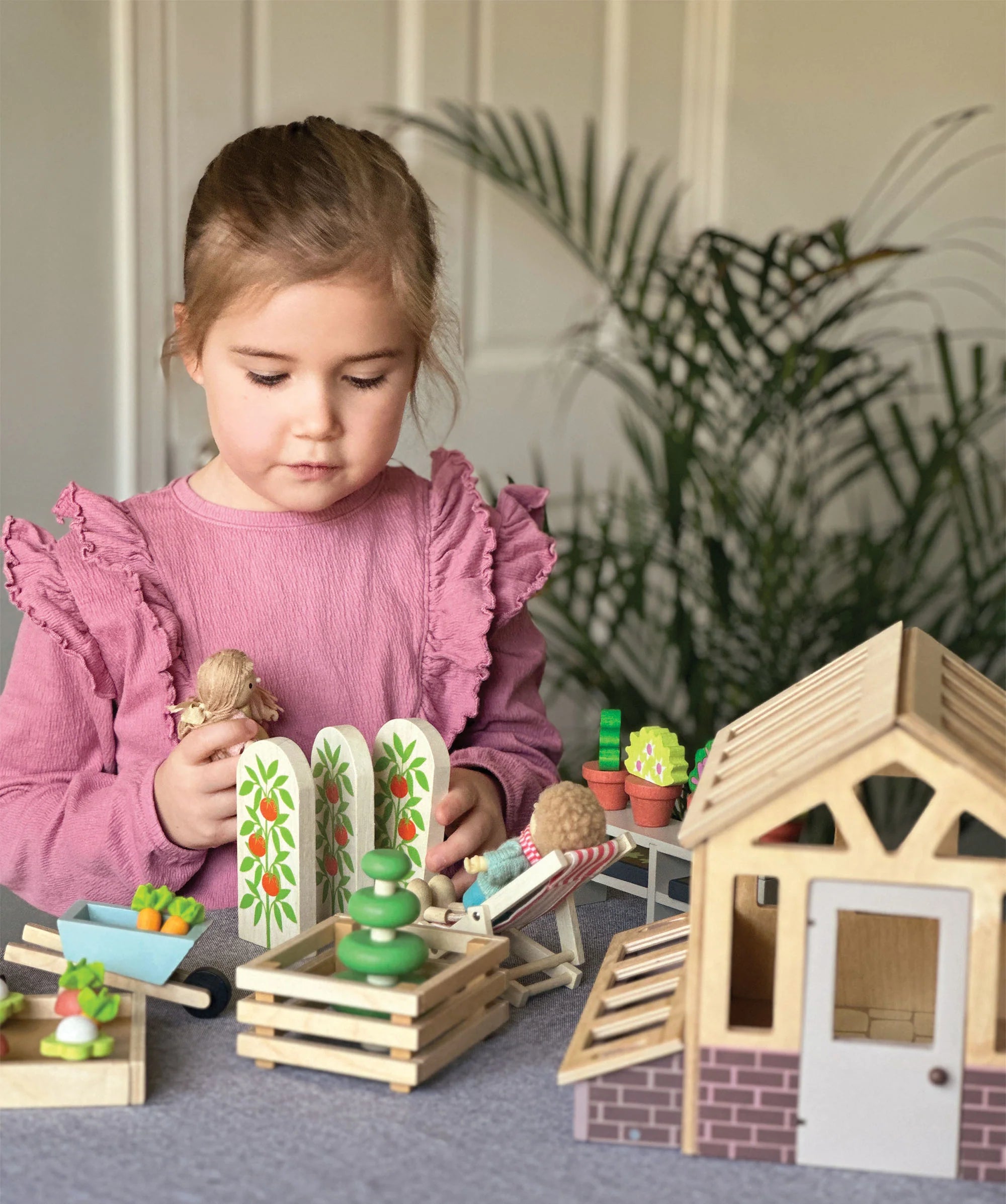 Tender Leaf Toys - Greenhouse with Garden Set