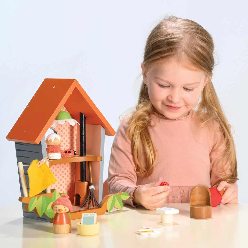 Tender Leaf Toys - Robin's Nest Box