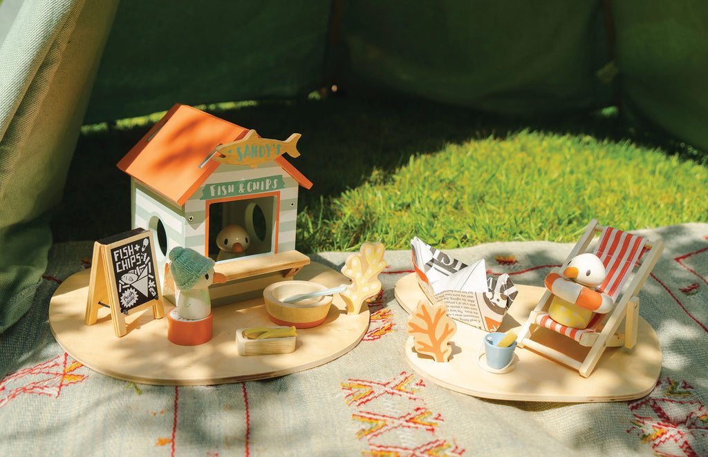 Tender Leaf Toys - Sandy's Beach Hut