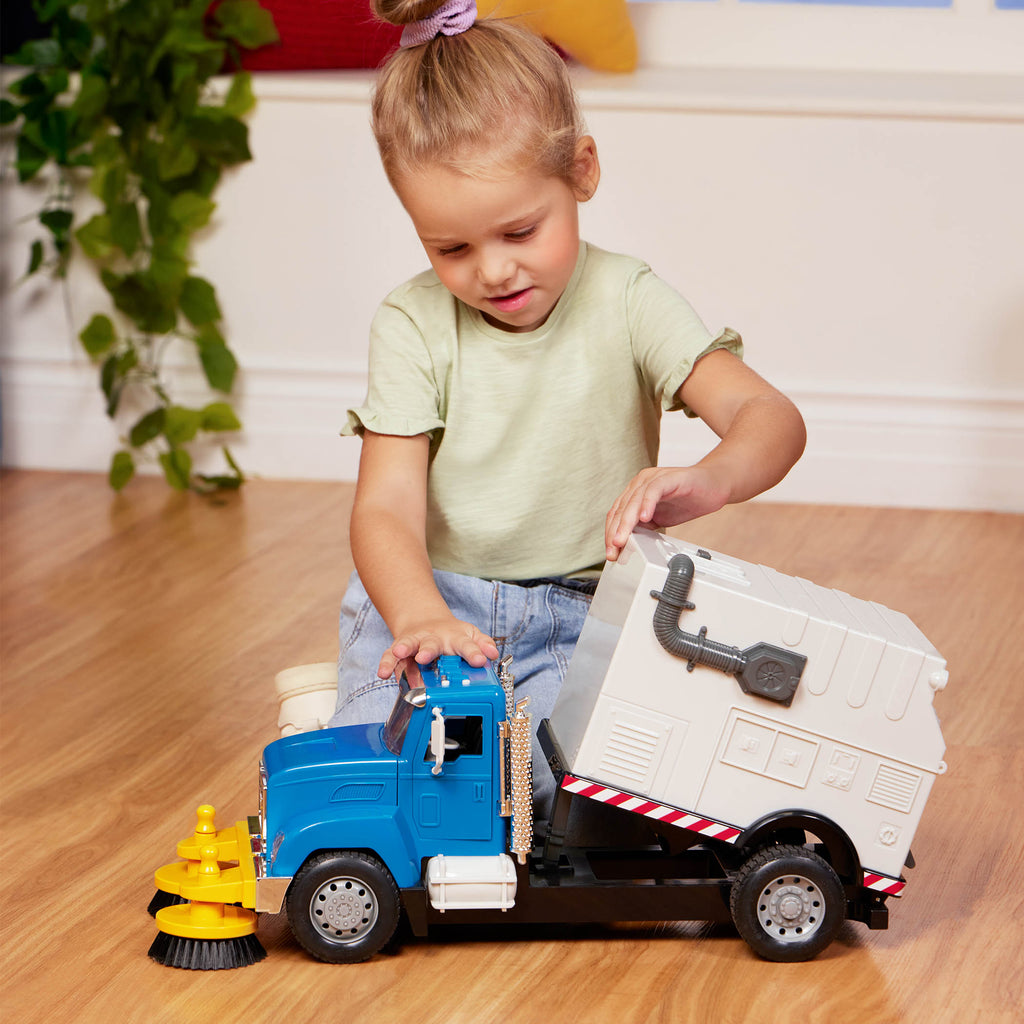 Driven - Standard Street Sweeper