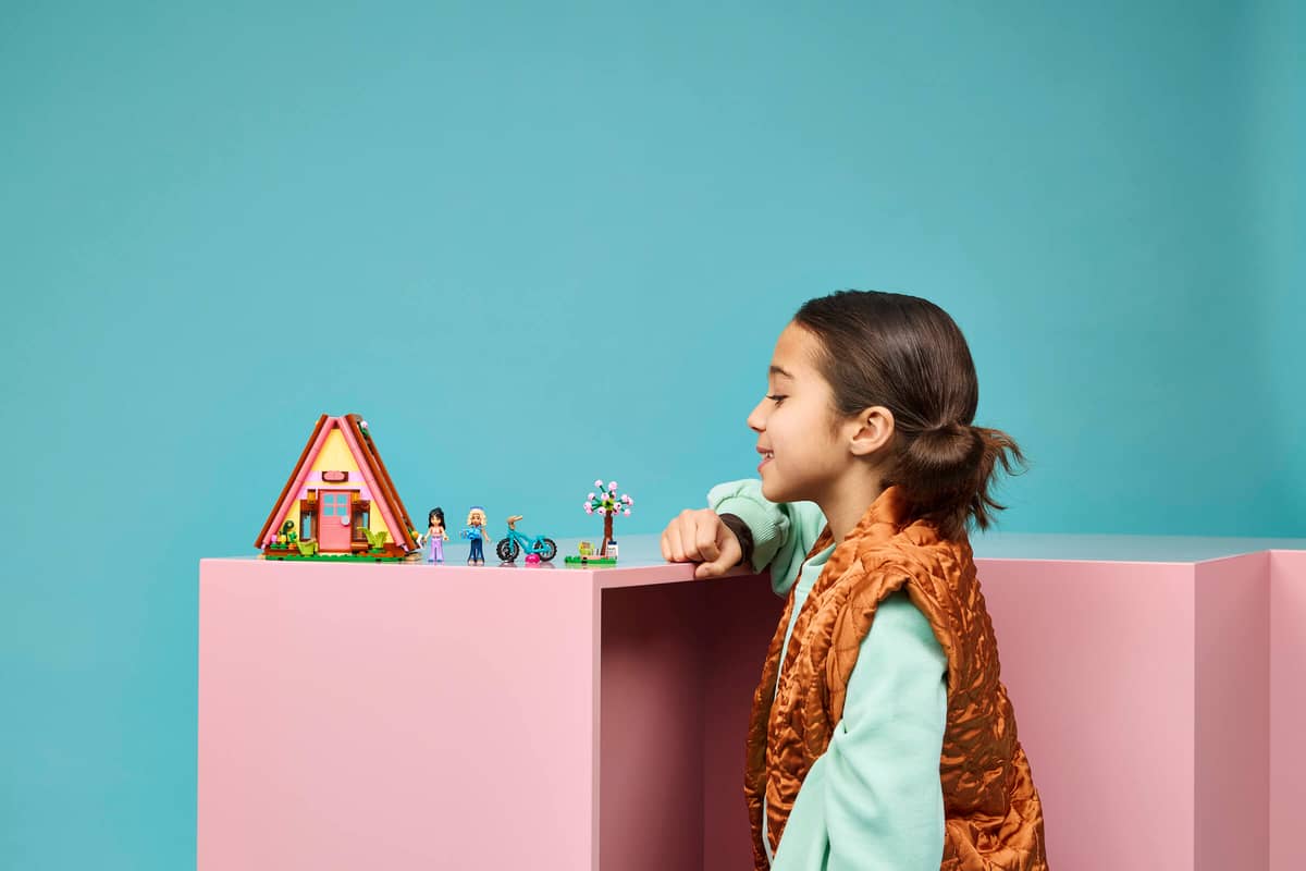 Lego - Friends Nature Glamping Cabin 42682