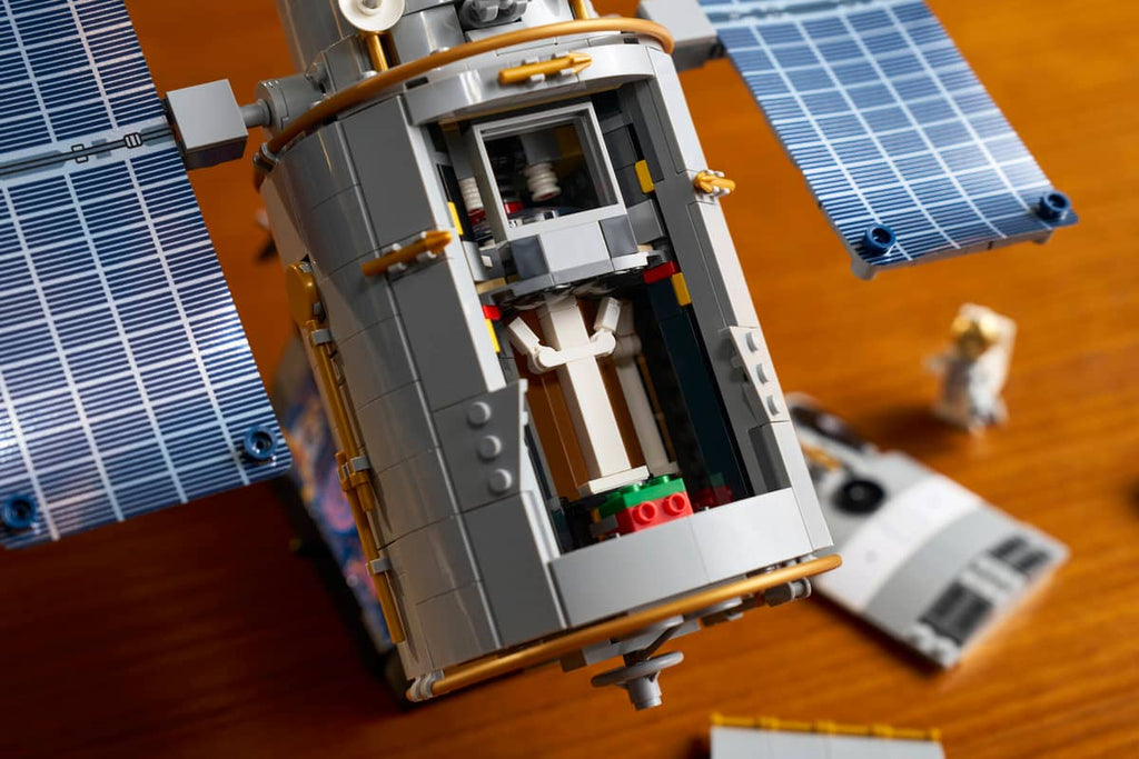 LEGO - Icons Hubble Space Telescope 11382