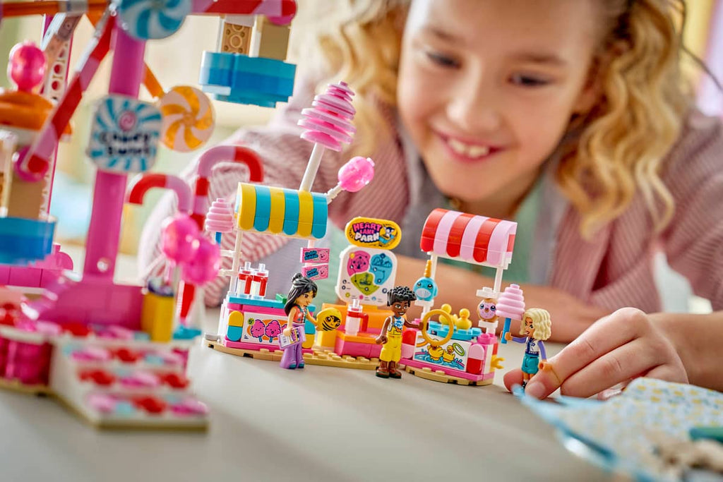 Lego - Friends Candy & Cupcakes Ferris Wheel 42700