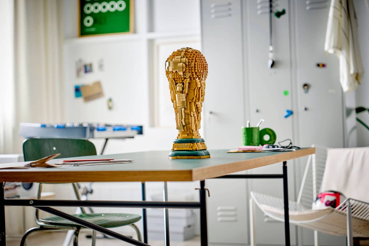 LEGO - FIFA World Cup Official Trophy 43020