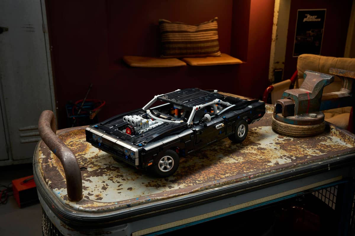 Lego - Technic Fast & Furious Dodge Charger R/T 42231