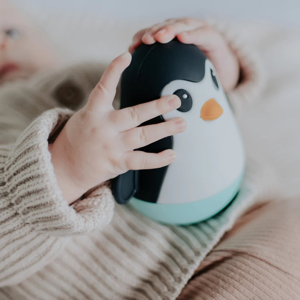 Jellystone - Penguin Wobble - Black
