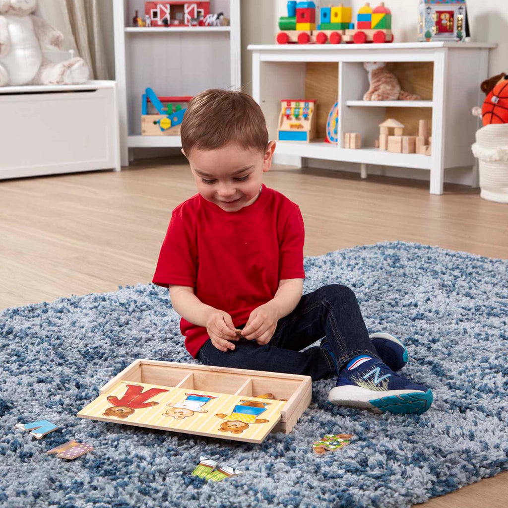 Melissa & Doug - Wooden Bear Family Dress-up Puzzle