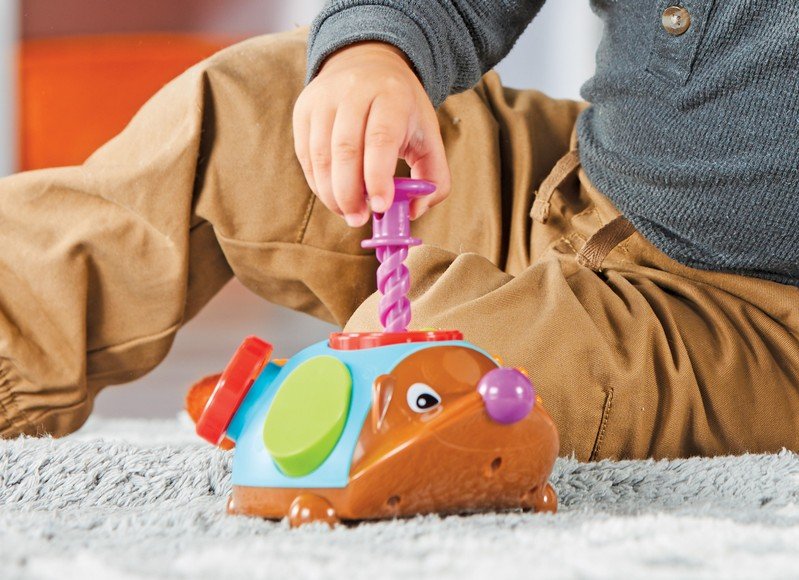 Learning Resources - Spike The Fine Motor Hedgehog Fidget Friend